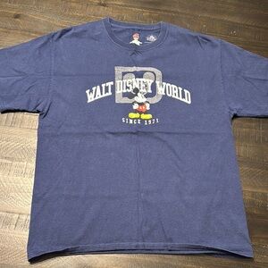 Walt Disney World Hanes Blue S/S Graphic T-Shirt Mickey Mouse Women’s Large